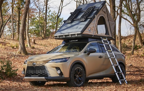 Lexus RX Outdoor 2023.