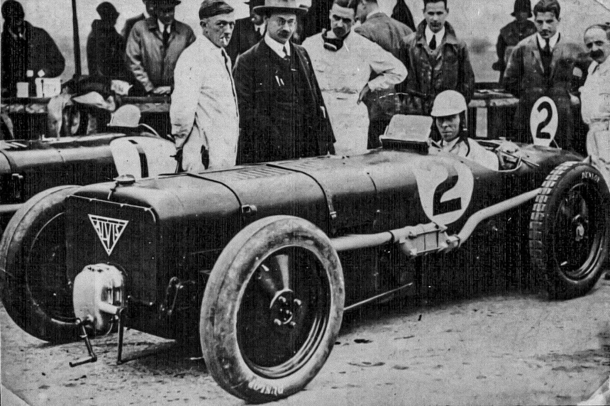 Xe cổ điển & xe thể thao – Alvis hoà n thà nh việc khôi phục chiếc xe Grand Prix duy nhất còn tồn tại của mình