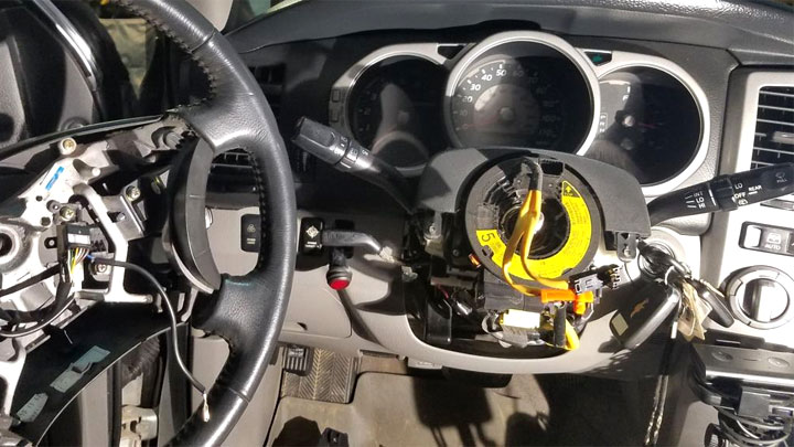 5 Bad Clock Spring Symptoms (and Replacement Cost in 2023)