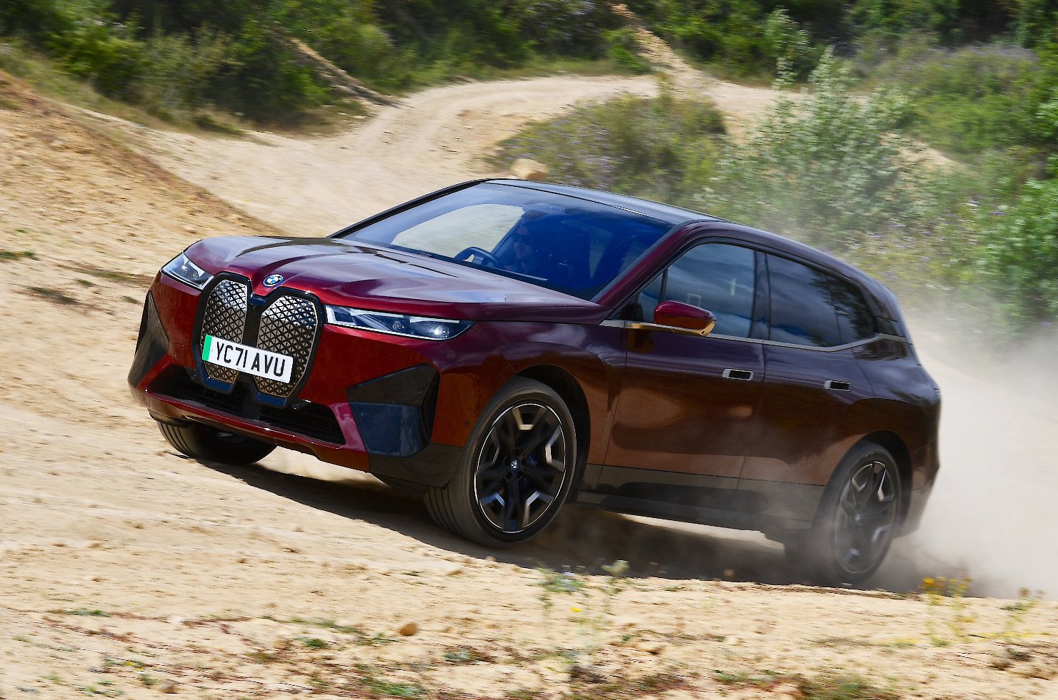 BMW iX 2022 front cornering off road