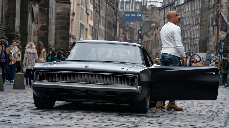 chi tiet chiec dodge charger cua dom trong fast furious 9 1 205706j Detail The 1968 Dodge Charger captured Dom's heart in 'Fast & Furious'.