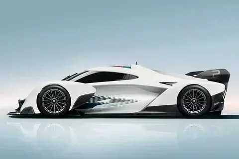 img 64358c420d4d2 McLaren 2023 reveals the Solus GT, a track car that takes its cues from the Vision Gran Turismo.