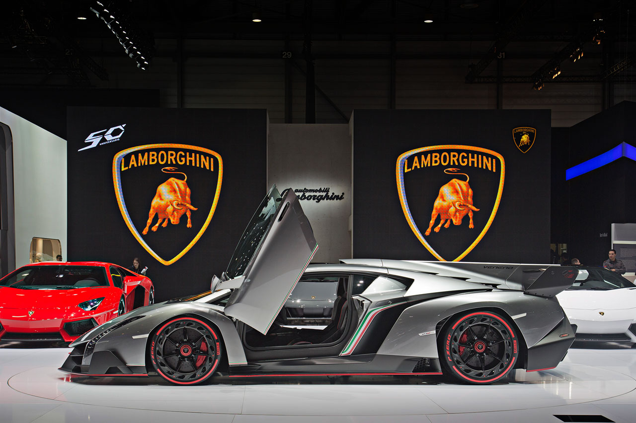 lamborghini veneno 106 The Lamborghini Veneno, the perfect combination of LeMans racing and the road – News Feed