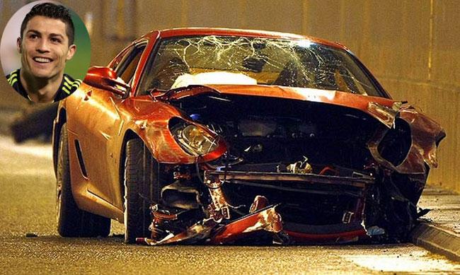 Những vụ tai nạn xe hÆ¡i nghiêm trá»ng cá»§a ngưá»i nổi tiếng 13