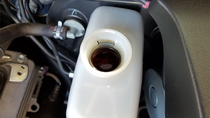 bad brake fluid - Bad Brake Master Cylinder Symptoms