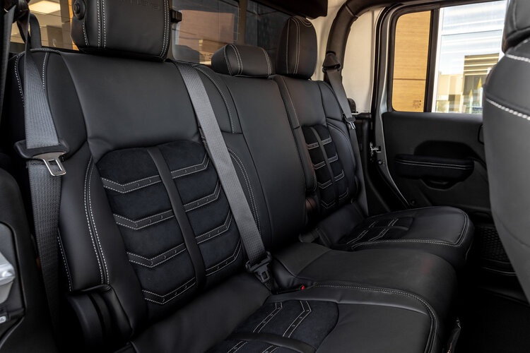 Jeep Gladiator 6x6 anh 11