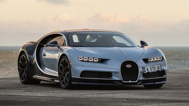 Số tiền mua Neymar mua được 86 chiếc Bugatti Chiron - Siêu xe