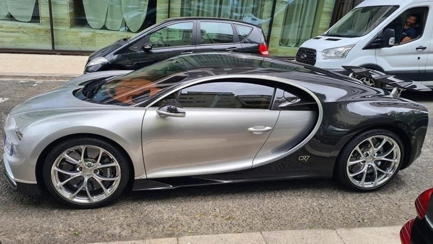 Check out Ronaldo's super car 7