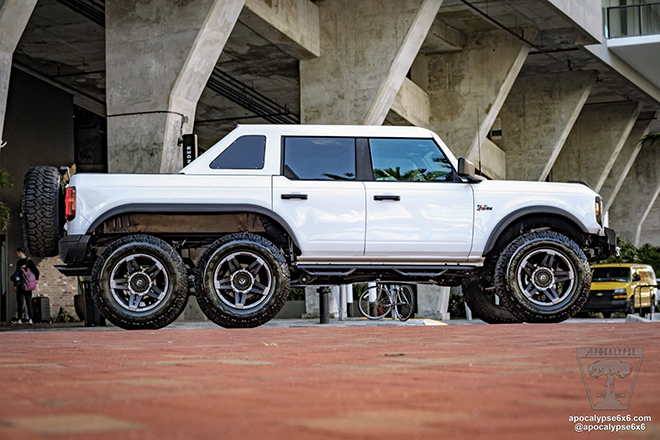 Ford Bronco phiên bản 6x6 có những gì đặc biệt? - 2