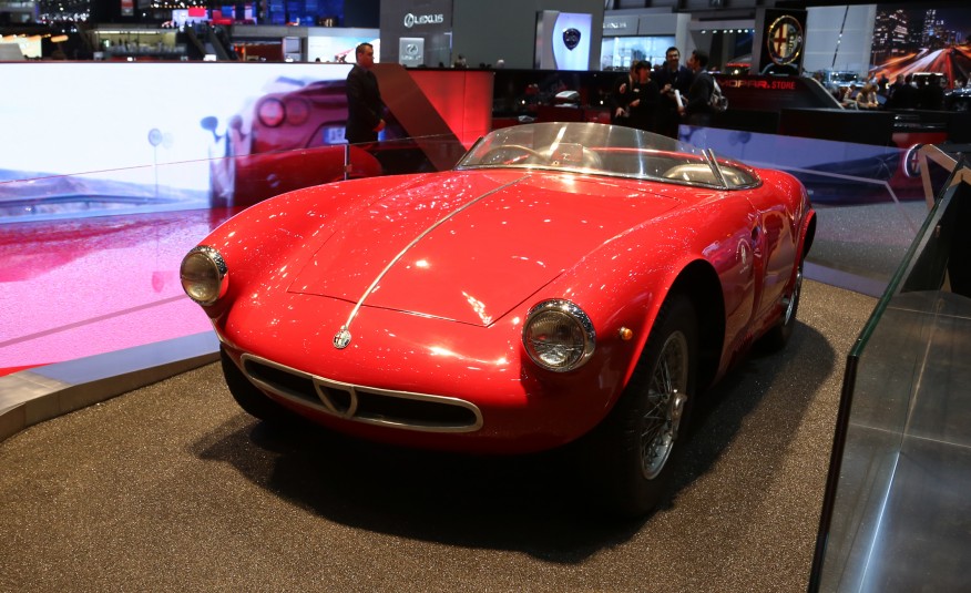 Chiêm ngưỡng 11 xe cổ tuyệt đẹp tại Geneva Motor Show 2015