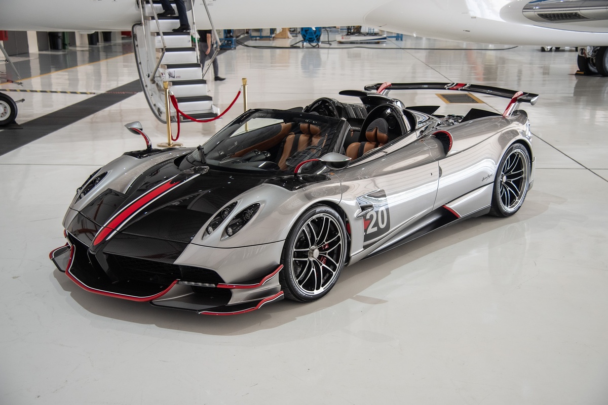pagani, huayra, huayra bc, huayra roadster, huayra roadster bc, zonda, utopia, sieu xe, singapore, koenigsegg, bugatti, lamborghini, ferrari, horacio pagani, benny caiola anh 1