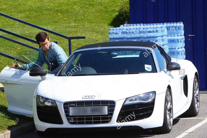 Dàn xe tiền tỷ của Gareth Bale: Đủ cả Lamborghini Huracan, Mercedes-AMG G 63, có cả dòng xe Ferrari đã ngừng sản xuất - Ảnh 1.