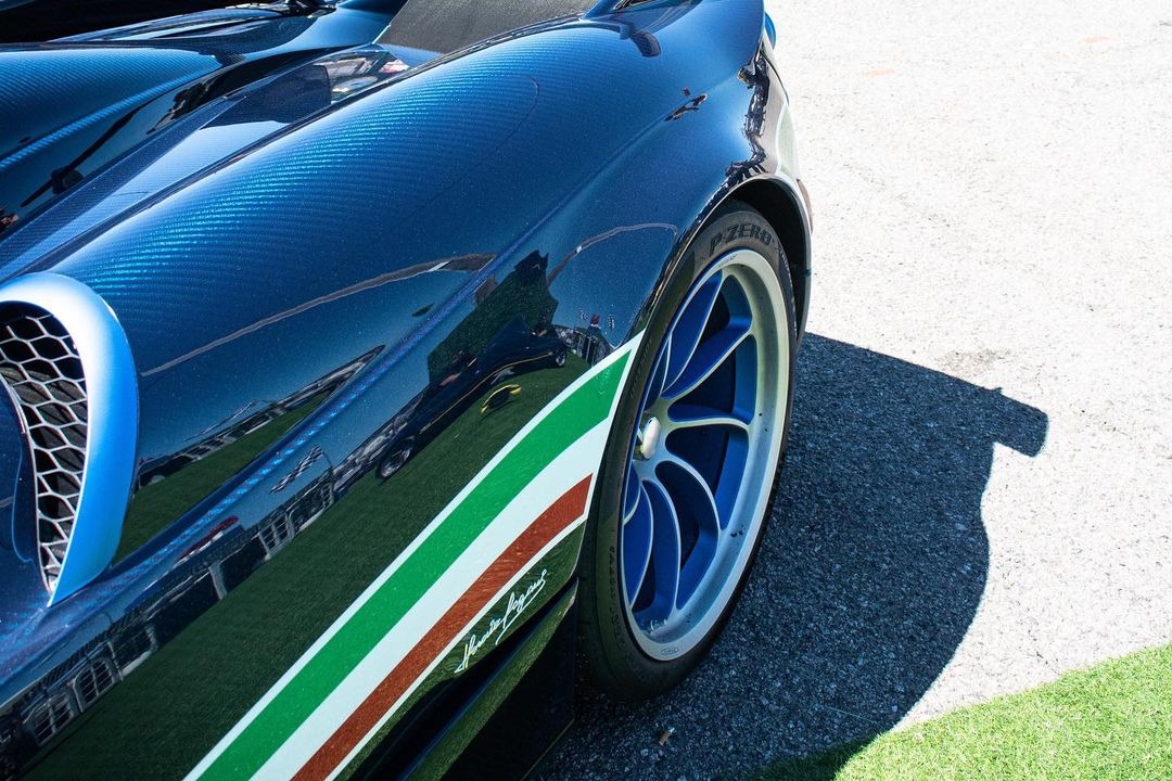 Pagani_Huayra_Tricolore_88.png