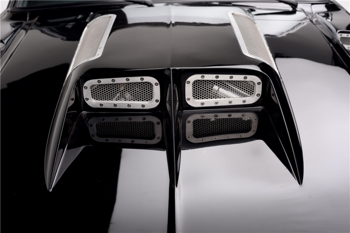 xế cổ ford mustang obsidian sg-one có giá bán "cắt cổ" 1,3 triệu usd