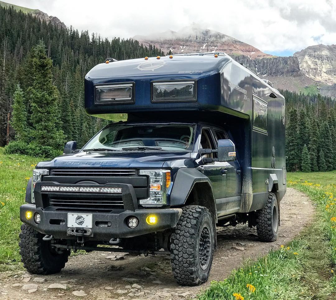 18 bao go crazy when the rock just turned the ford f truck into a mobile home with a luxurious space including a freshwater swimming pool you have to admire wherever you go 64c33b171633e