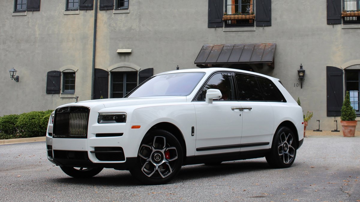 10 bao the image of the rock s world s first diamond encrusted rols royce culinan suv attracts millions of netizens ttention 64bd5bb66ad70