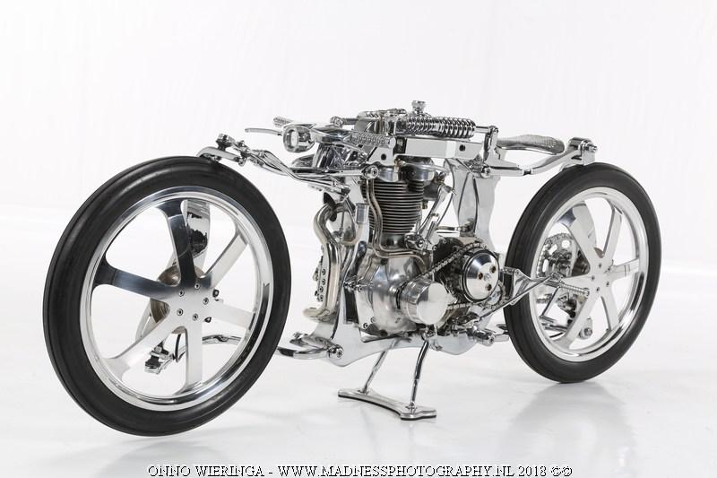 bao keanu reeves unique moto design makes the world admire 64b10215ce08b Keanu Reeves' Unique Moto Design Makes Tһe World Admιre