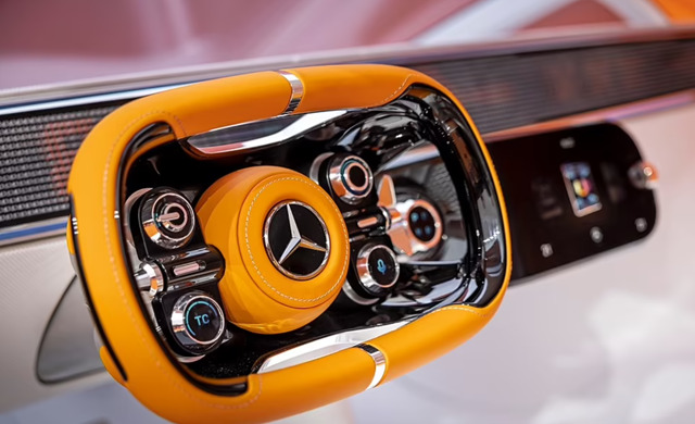 Mercedes-Benz tiết lộ bản concept siêu xe One-Eleven với cửa cánh chim và khoang lái màu bạc - Ảnh 4.