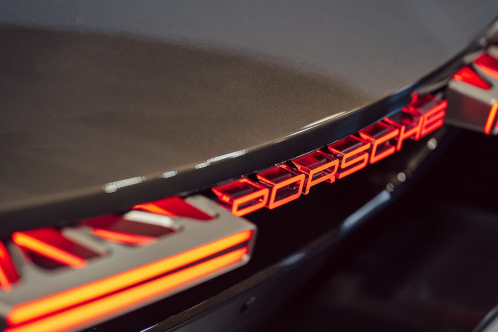 Porsche Mission X dự kiến mạnh 1.500 mã lực