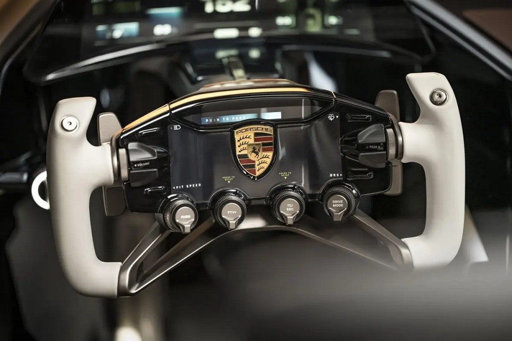 Vô lăng của Porsche Mission X