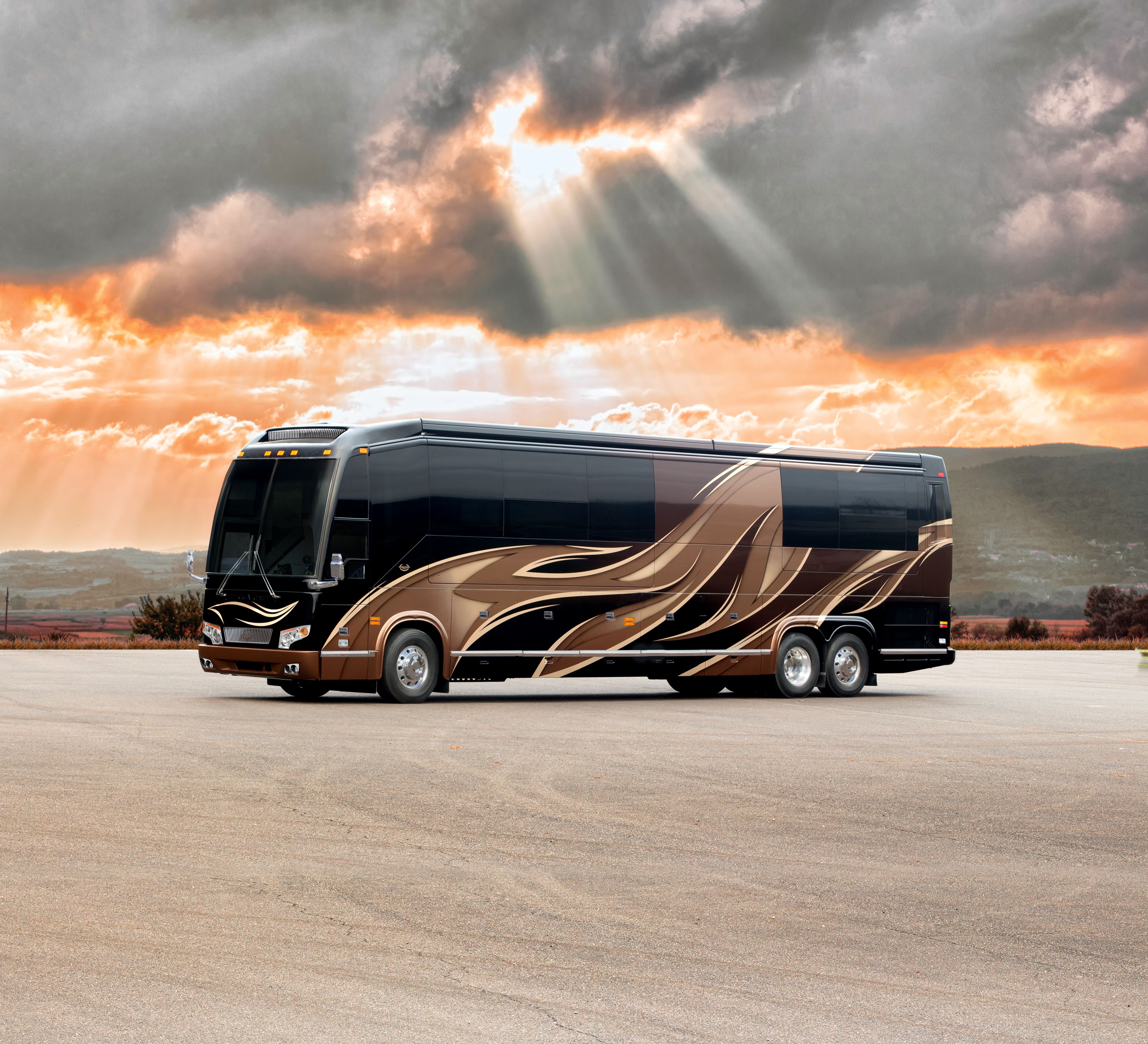 22 bao surprise camera captures the moment the rock travelsin the new extreme super product mobile home tens of millions of dollars but looking inside you will be surprised 64db2c4f49311