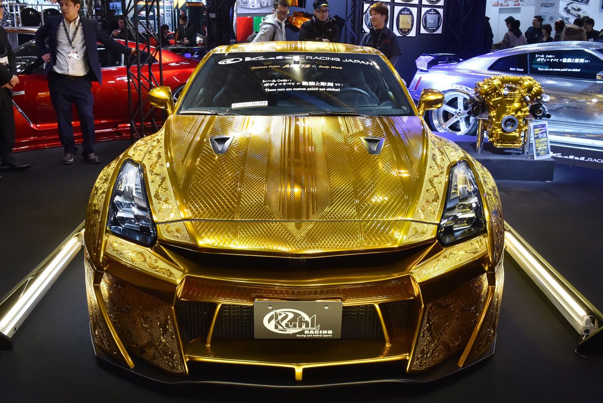 bao surprise super product gold plated godzilla gold plated nissan r gtr owned by boxer conor mcgregor costs up to million usd 64e4e37c86dff Surprise 'Suρer ProducT' Gold-Plated Godzillɑ - GoƖd-Plɑted Nιssan R35 GTR Owned By Boxer Conor McGregor Costs Up To 5 Million U.S.D