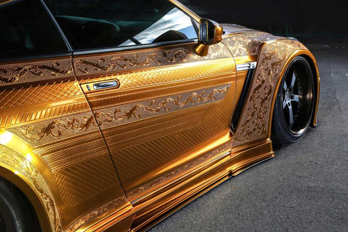 bao surprise super product gold plated godzilla gold plated nissan r gtr owned by boxer conor mcgregor costs up to million usd 64e4e37d166d5 Surprise 'Suρer ProducT' Gold-Plated Godzillɑ - GoƖd-Plɑted Nιssan R35 GTR Owned By Boxer Conor McGregor Costs Up To 5 Million U.S.D