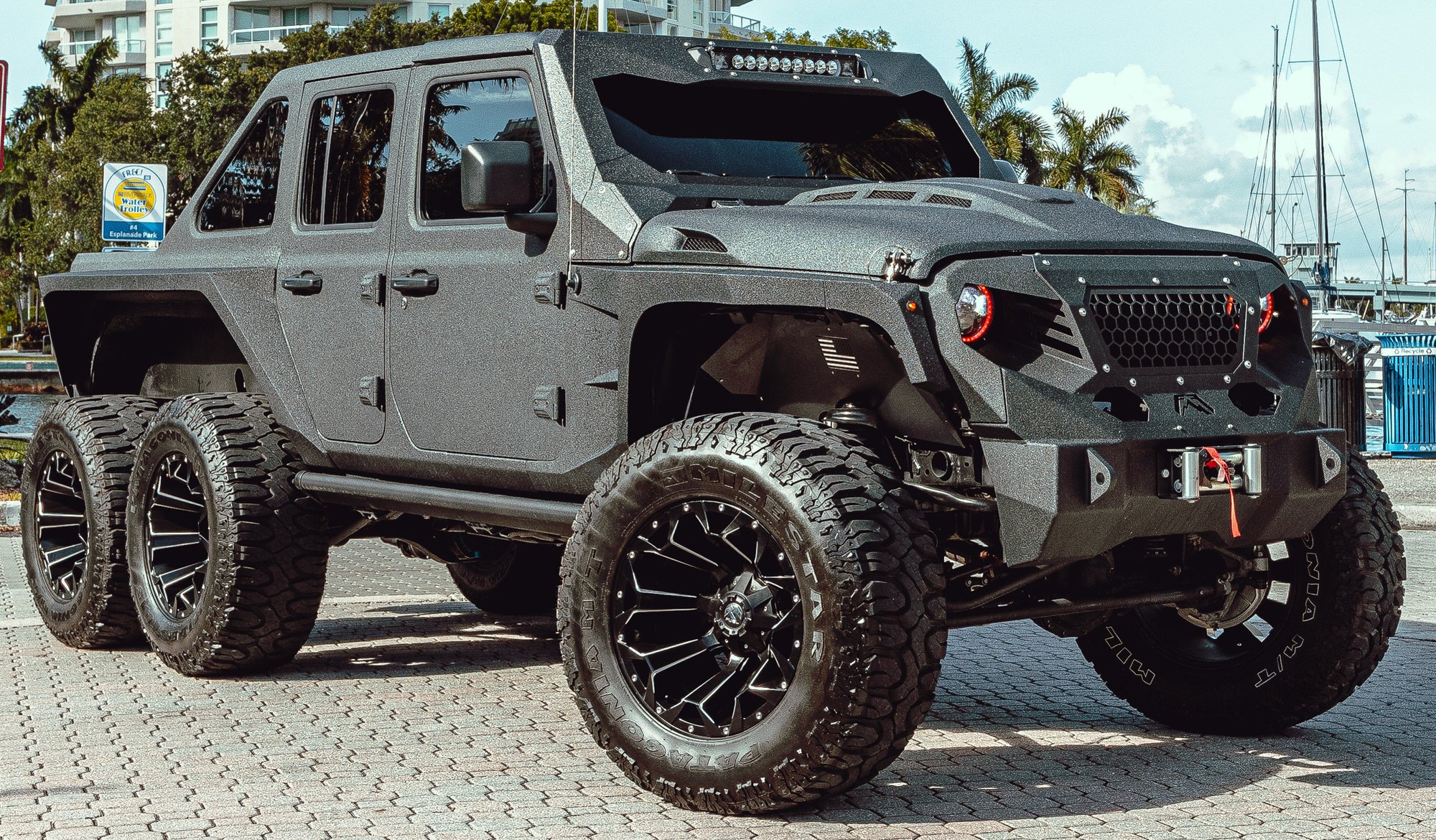 lamtac encounter muscle monster soflo jeeps builds a x wheels with hp engine block costing more than thousand dollars 64d5dfaa7774f Encounter "muscle Monster" Soflo Jeeps Builds A 6x6 6 Wheels With 700 Hp Engine Block Costing More Than 400 Thousand Dollars