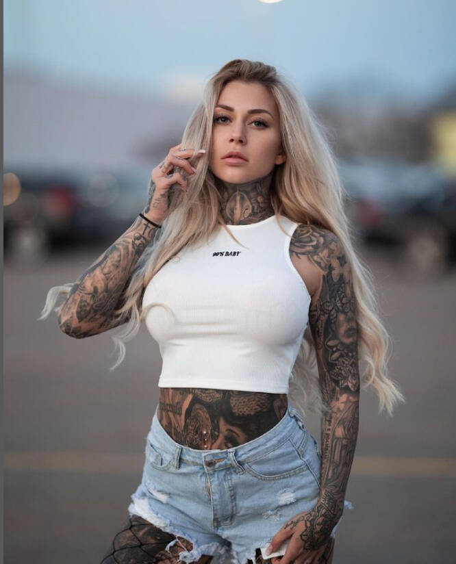thanhdaica discover inked dani s amazingly beautiful delicate tattoo and gorgeous body loved by millions of fans around the world 64d1bd5d659c2 Discover Inked_dani's Amazingly Beautiful Delicate Tattoo And Gorgeous Body Loved By Millions Of Fans Around The World.