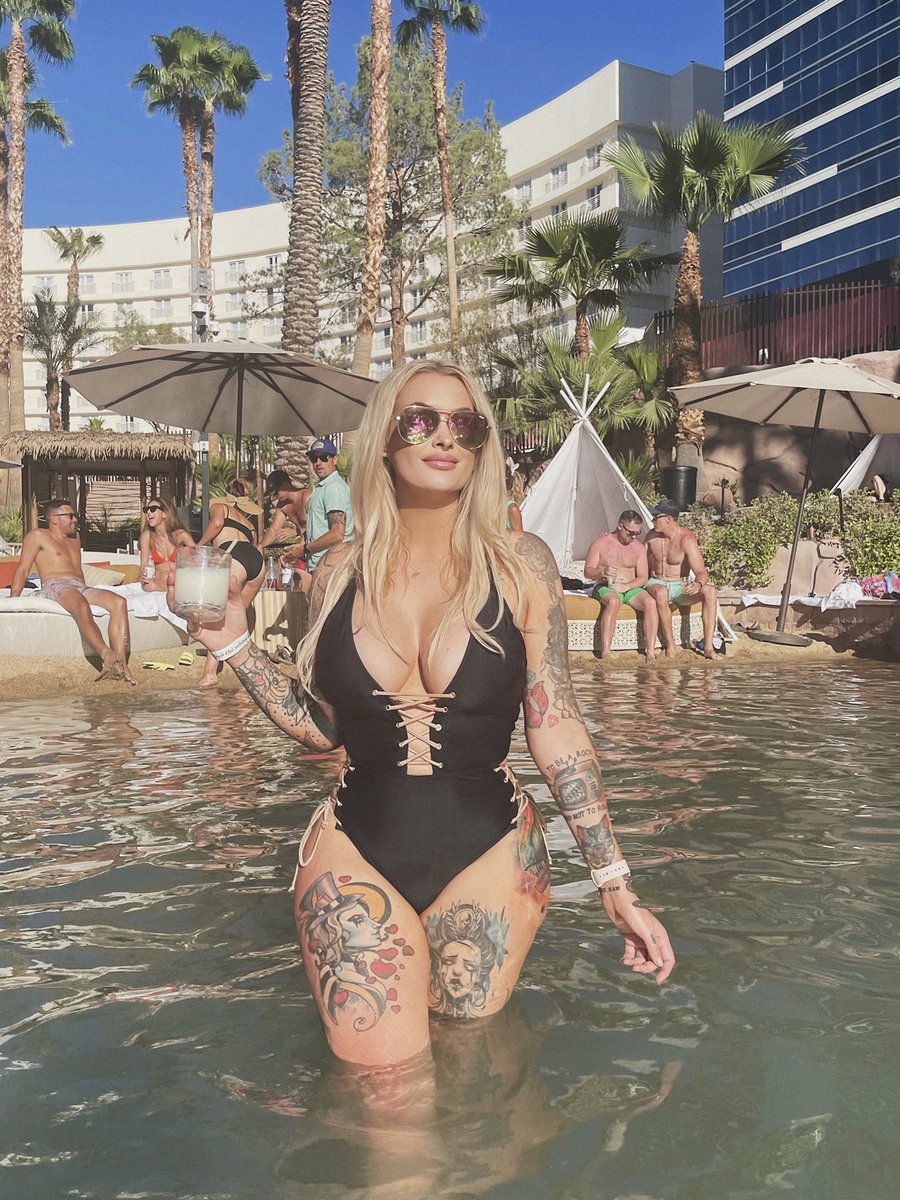 The Fascinating Story Behind Laura Lux Exquisite Tattoo: Discover Its Meaning And Why Millions Admire It 207 thanhdaica the fascinating story behind laura lux exquisite tattoo discover its meaning and why millions admire it 64c7fed74cf1e The Fascinating Story Behind Laura Lux Exquisite Tattoo: Discover Its Meaning And Why Millions Admire It