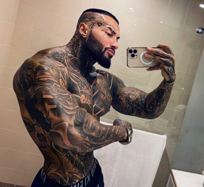 thanhdaica revealing the mysterious and seductive tattoo d art of the romanian last boss a global fever that captivated millions of people 64ca3b2d9c940 Revealing The Mysterious And Seductive Tattoo 3d Art Of The Romanian Last Boss: A Global Fever That Captivated Millions Of People 2023