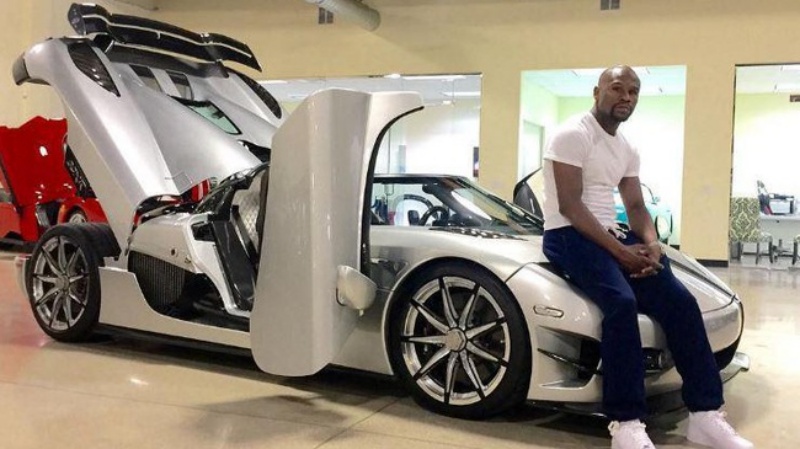 Million-dollar boxer Floyd Mayweather suddenly sold a rare supercar