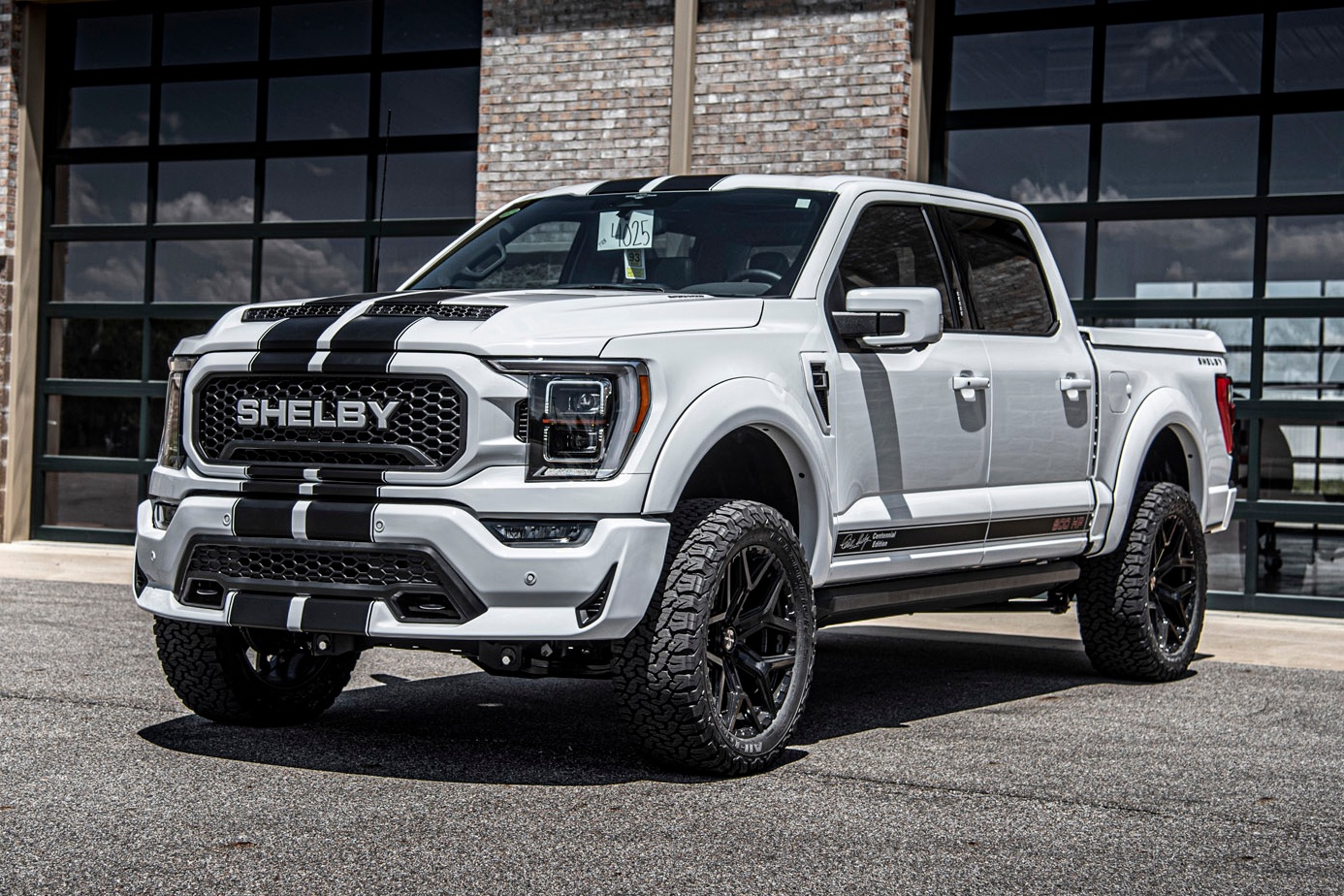 Shelby launches super pickup Ford F-150 100th anniversary edition - photo 4