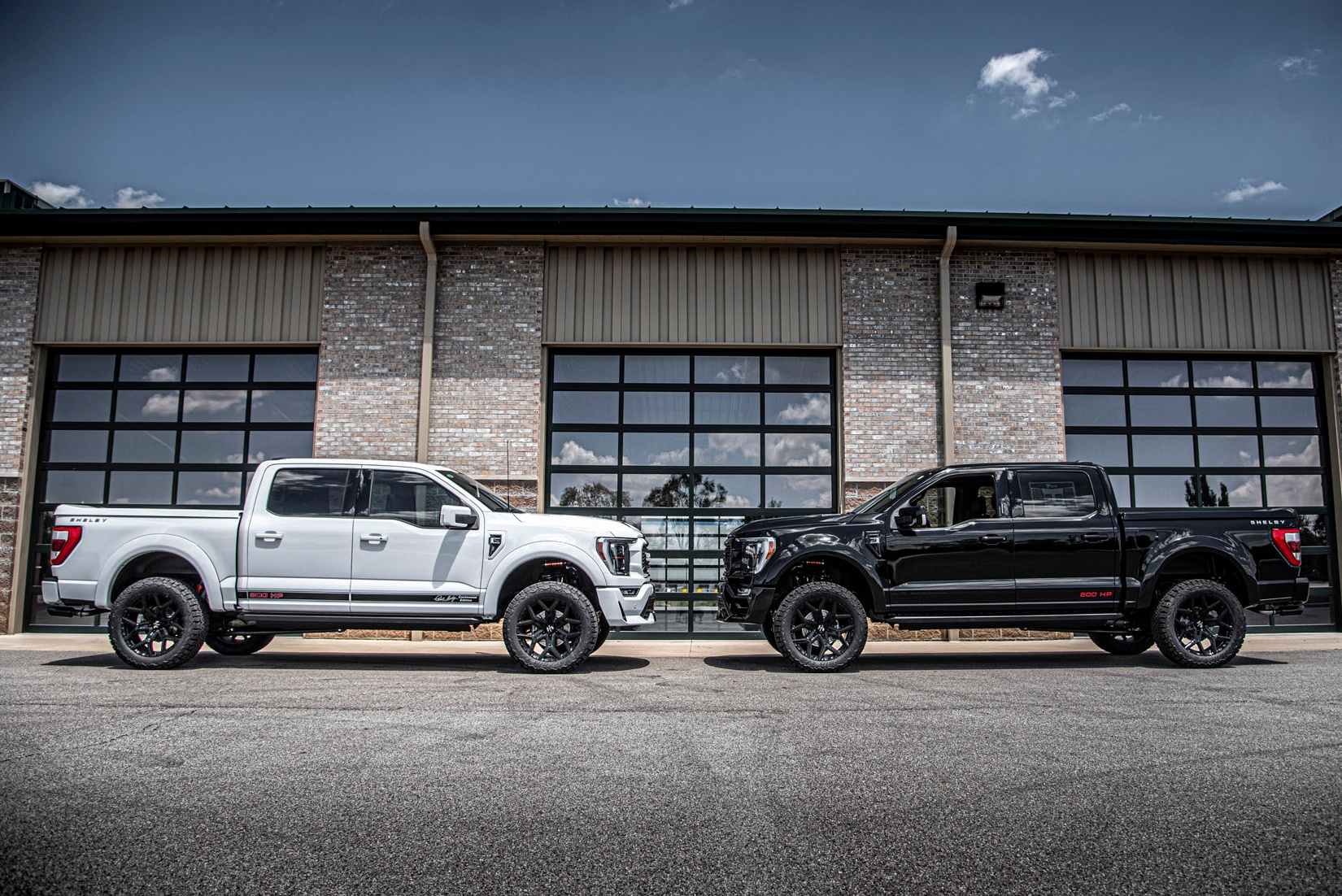 Shelby launches super pickup Ford F-150 100th anniversary edition - photo 14