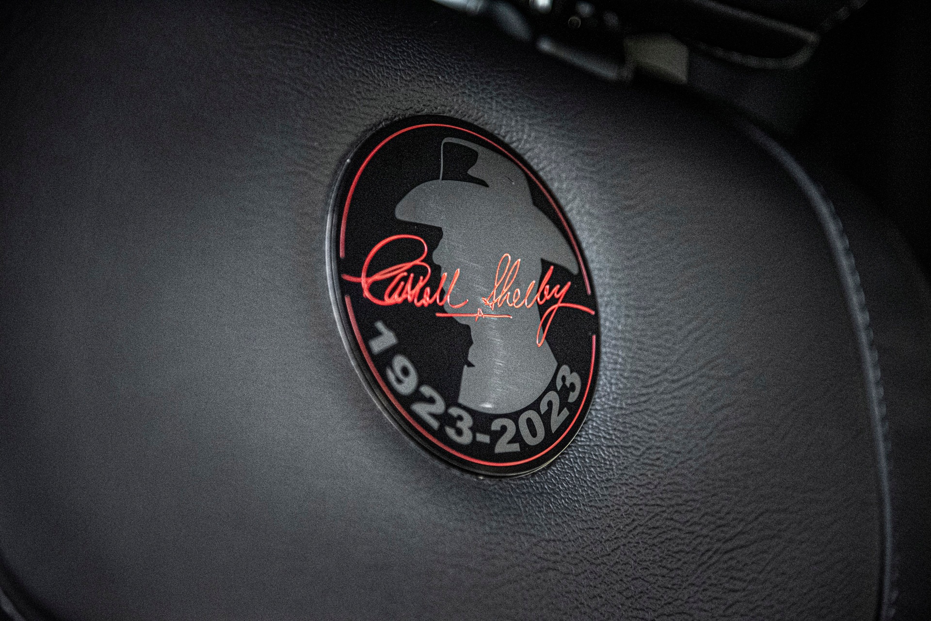 Shelby launches super pickup Ford F-150 100th anniversary edition - photo 15