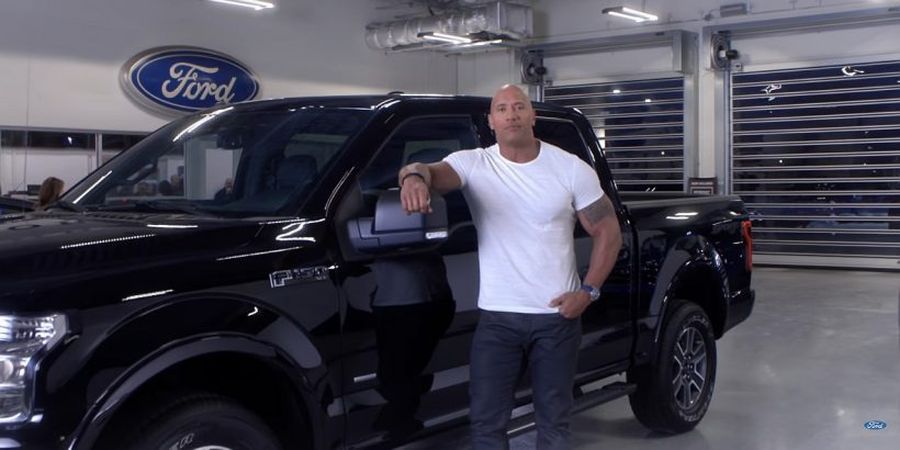 bao the rock from a past of being shunned and depressed to being a superstar who owns a billion dollar hollywood car collection 6516fa254b505 The Rock: From A Past Of Being Shunned And Depressed To Being A Superstar Who Owns A Billion-dollar Hollywood Car Collection