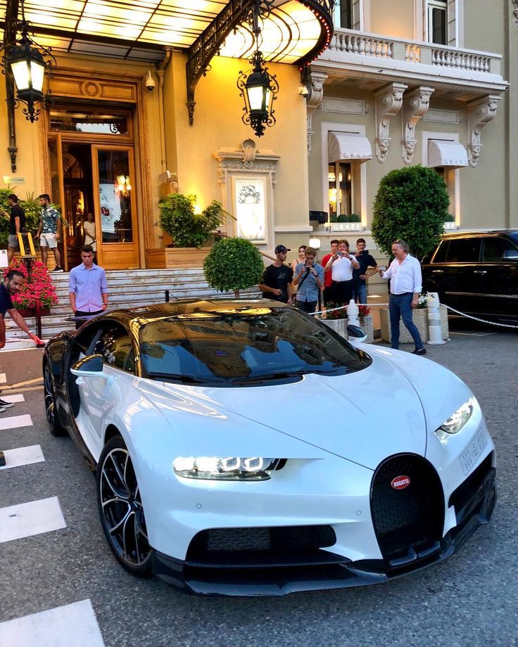 bao drake s easter surprise makes kylie jenner s dream come true with rare bugatti chiron pur supercar 653a41221dc7a Drake's Easter Surprise Makes Kylie Jenner's Dream Come True With Rare Bugatti Chiron Pur Supercar