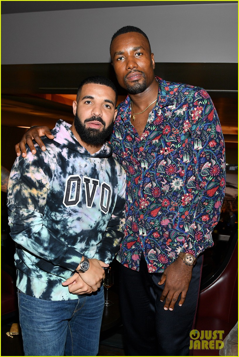 bao drake surprised the whole world when he gave lebron james a ferrari purosangue as a thank you for collaborating with him on his upcoming music project 6532483bee7a5 Drake Surprised The Whole World When He Gave Lebron James A Ferrari Purosangue As A Thank You For Collaborating With Him On His Upcoming Music Project.