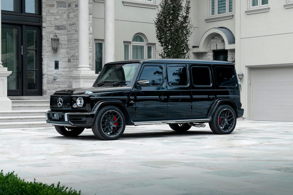 bao justin bieber surprised everyone when he gave his mother a mercedes amg g wagen limo for her birthday and made her dream come true 653931110143c Justin Bieber Surprised Everyone When He Gave His Mother A Mercedes-amg G-wagen Limo For Her Birthday And Made Her Dream Come True.