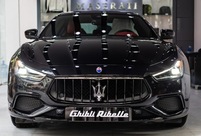 bao michael jordan surprised the whole world when he bought two maserati ghibli ribelles for his sons on the upcoming thanksgiving day 653ab615d5cce Michael Jordan Surprised The Whole World When He Bought Two Maserati Ghibli Ribelles For His Sons On The Upcoming Thanksgiving Day.