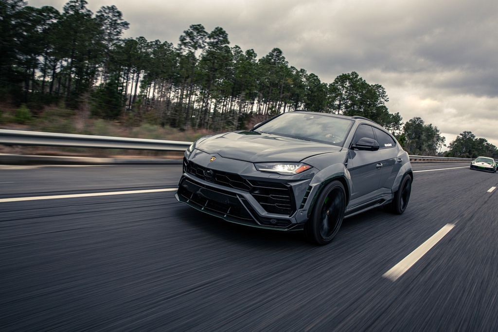 bao mike tyson suddenly had his wife give him a special gift of a lamborghini urus car on the occasion of his th birthday and made his dream come true 65318a35896fe Mike Tyson Suddenly Had His Wife Give Him A Special Gift Of A Lamborghini Urus Car On The Occasion Of His 57th Birthday And Made His Dream Come True.