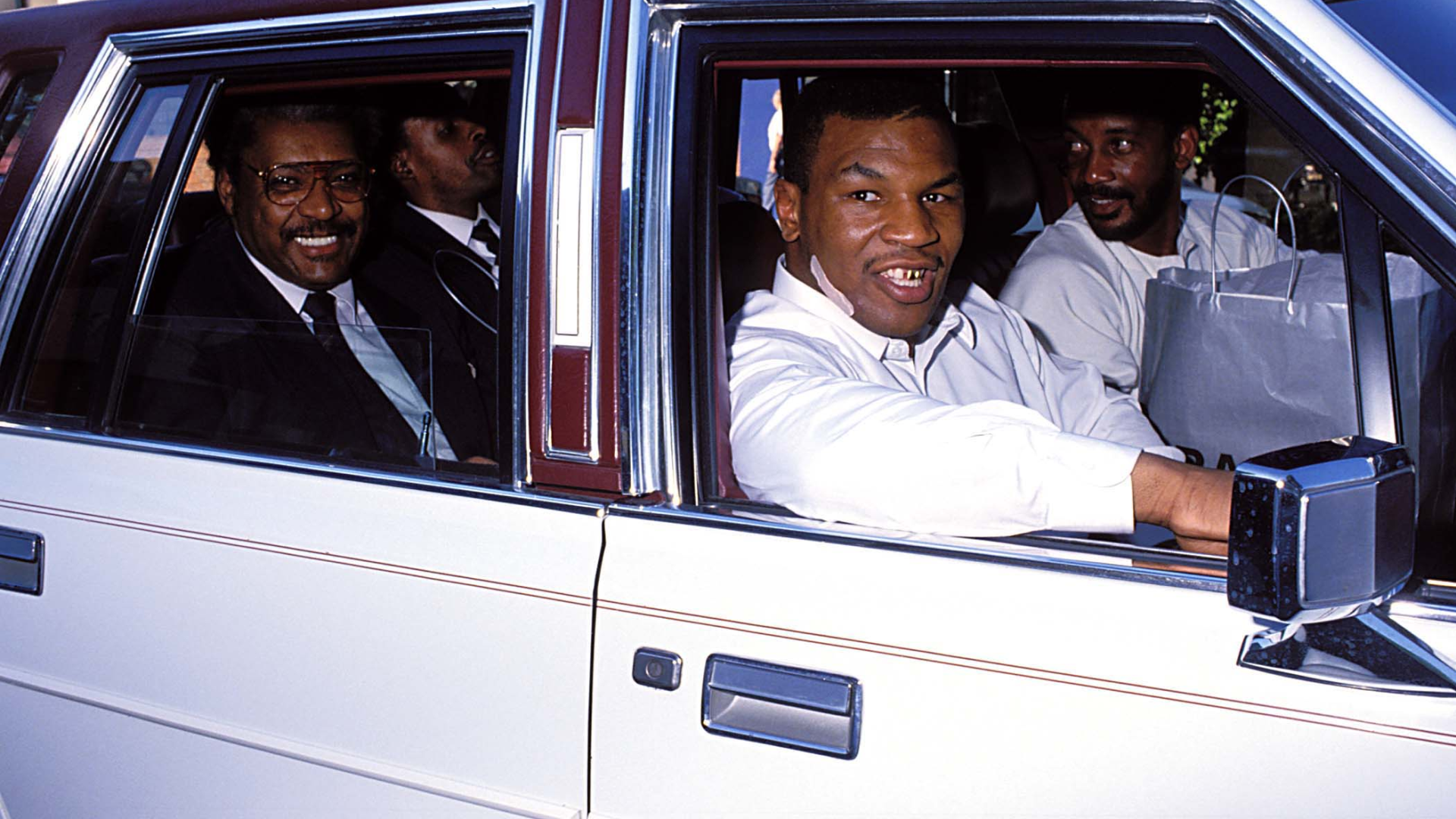 bao mike tyson suddenly revealed that he was given an entire collection dedicated to amir tyson s son and helped his son realize his dream 65200f9ce888e Mike Tyson Suddenly Revealed That He Was Given An Entire Collection Dedicated To Amir Tyson's Son And Helped His Son Realize His Dream.