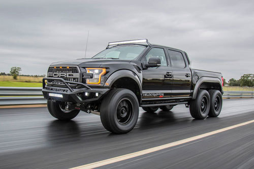 bao mike tyson surprised the world by giving jon jones a ford f x to fulfill his promise after jones reached unbeaten matches in mma 653f5af44673d Mike Tyson Surprised The World By Giving Jon Jones A Ford F150 6x6 To Fulfill His Promise After Jones Reached 96 Unbeaten Matches In Mma.