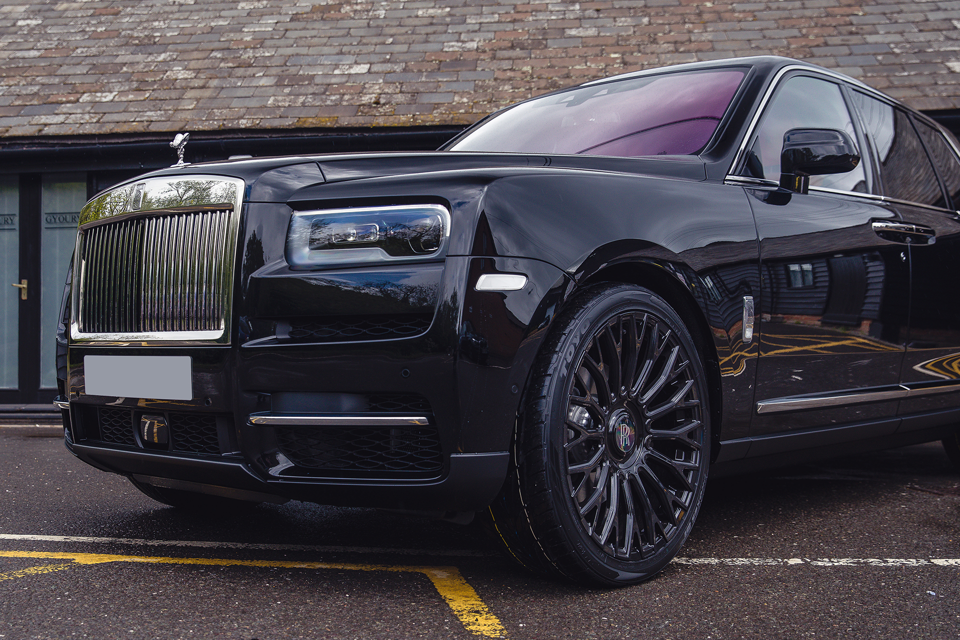 bao mike tyson surprised the world when he gave a rolls royce cullinan to his best friend for helping him find himself after bankruptcy 65339ed1c8806 Mike Tyson Surprised The World When He Gave A Rolls-royce Cullinan To His Best Friend For Helping Him Find Himself After Bankruptcy.