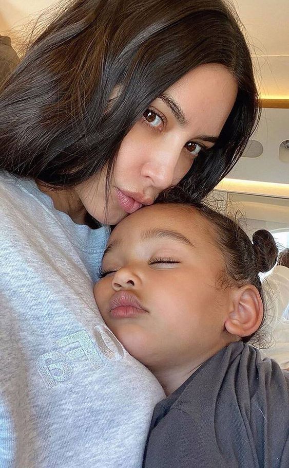 likhoa chicago west hilariously calls out kim kardashians cooking in mothers day card 6533a0bca4a1a Chicago West Hilariously Calls Out Kim Kardashian’s Cooking In Mother’s Day Card