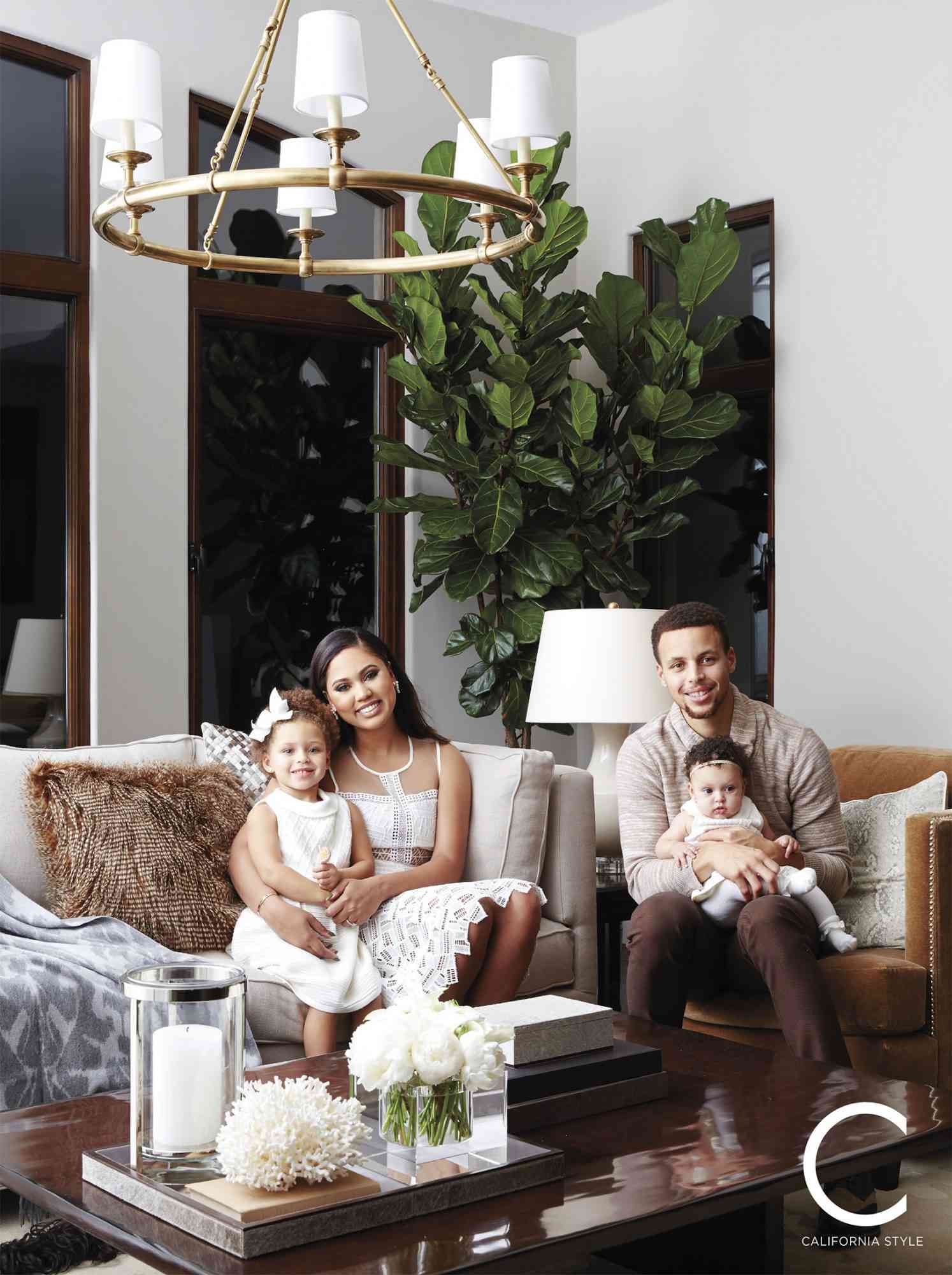 likhoa family home visit and learn about the daily life of the stephen and ayesha curry family 65210f1dda445 Family Home: Visit And Learn About The Daily Life Of The Stephen And Ayesha Curry Family