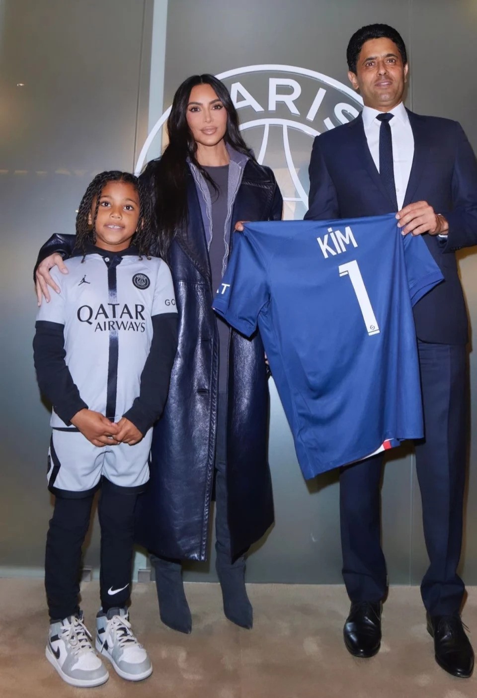 likhoa kim kardashian and her son saint met mbappe and kendall jenner while watching a soccer match in paris 6539e32593f36 Kim Kardashian And Her Son Saint Met Mbappe And Kendall Jenner While Watching A Soccer Match In Paris