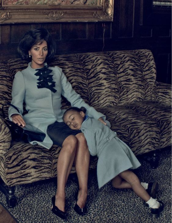likhoa kim kardashian appeared in a new image that surprised everyone in the chanel jackie kennedy magazine set with her daughter north west 6536ad0477a46 Kim Kardashian Appeared In A New Image That Surprised Everyone In The Chanel Jackie Kennedy Magazine Set With Her Daughter North West