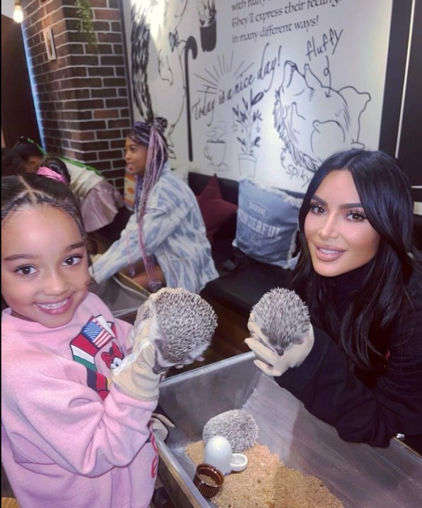 likhoa kim kardashian surprisingly shared moments spent with her precious little angles including chicago north palm and saint on sunday night 653e8372ee3fe Kim Kardashian Surprisingly Shared Moments Spent With Her Precious Little Angles Including Chicago, North, Palm And Saint On Sunday Night