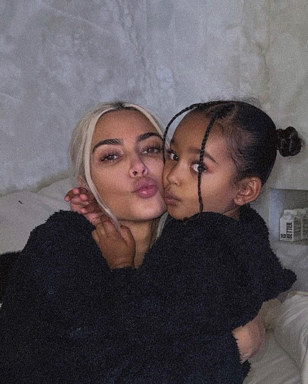 likhoa kim kardashian surprisingly shared moments spent with her precious little angles including chicago north palm and saint on sunday night 653e83782037f Kim Kardashian Surprisingly Shared Moments Spent With Her Precious Little Angles Including Chicago, North, Palm And Saint On Sunday Night